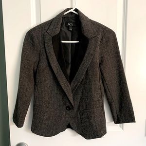 BCX cropped sleeve blazer